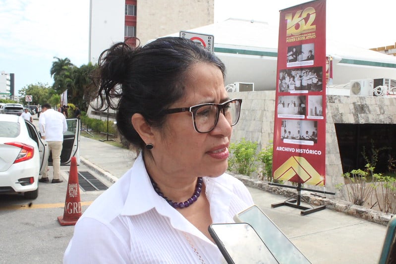 Univerisdad Autónoma del Carmen cumplió con bonos navideños de trabajadores activos y jubilados: rectora