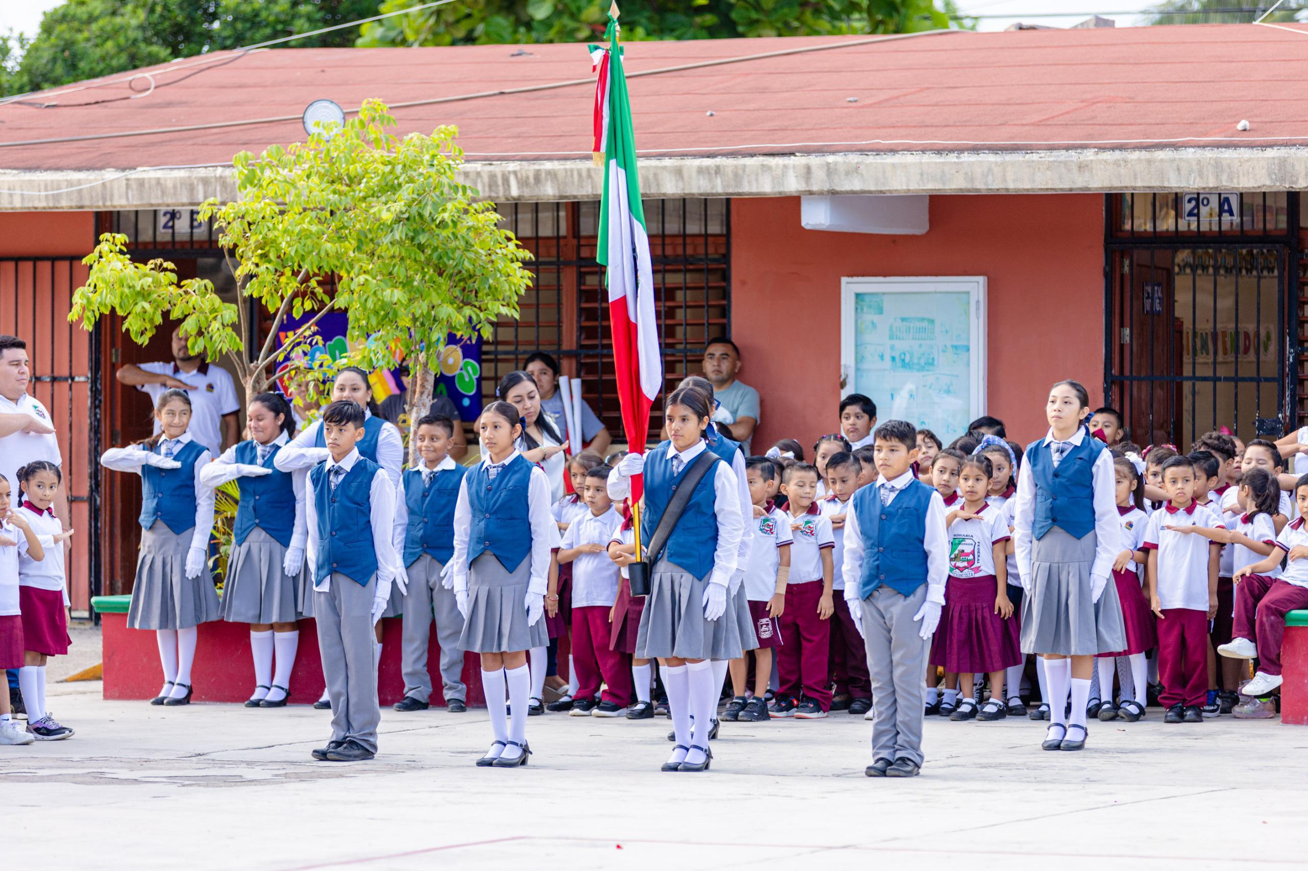 Incrementa la matrícula escolar en Tulum