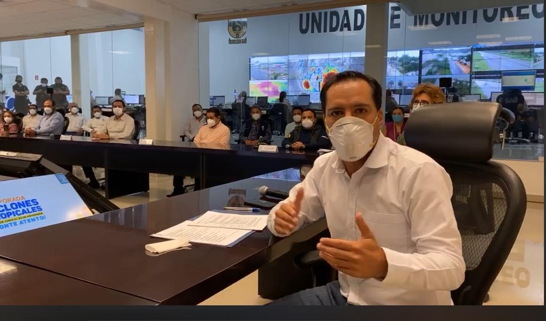 Mauricio Vila monitorea situación de Yucatán tras llegada de 'Delta' 