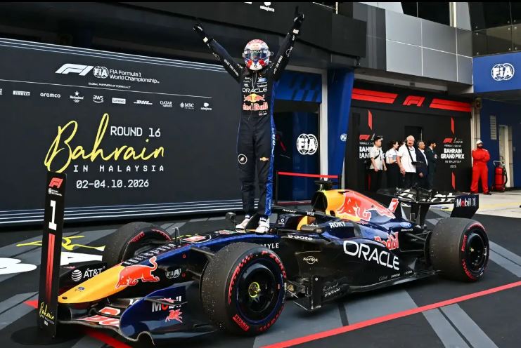 Max Verstappen gana el GP de Bahréin en Malasia; ‘Checo’ finaliza en la posición 19