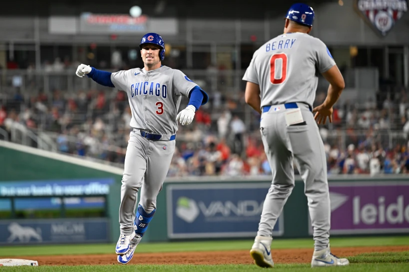 El primer juego de tres jonrones en la carrera de Bregman ayuda a los Cachorros a vencer 12-6 a los Nacionales