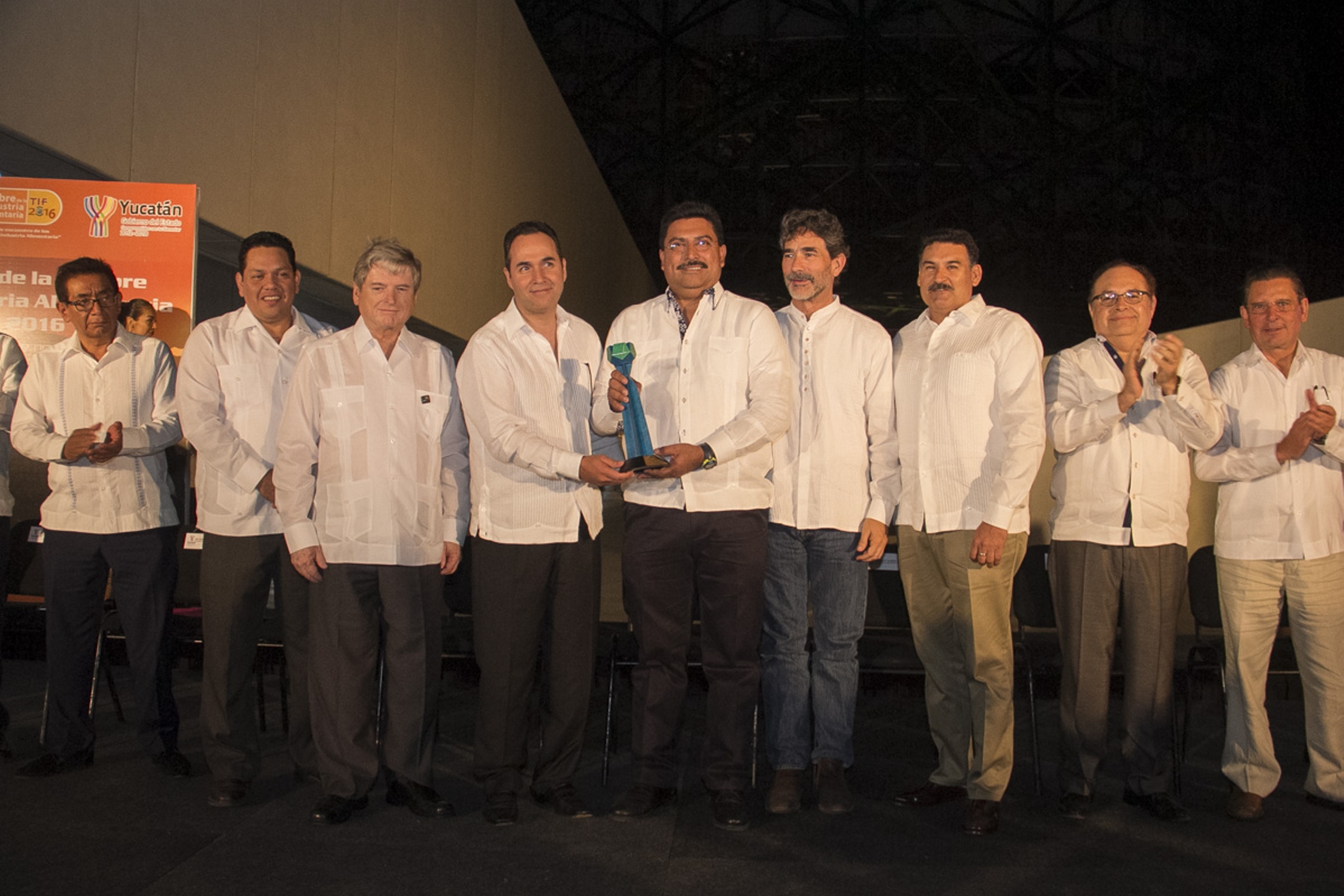 Sector alimentario exige salud y buenos productos