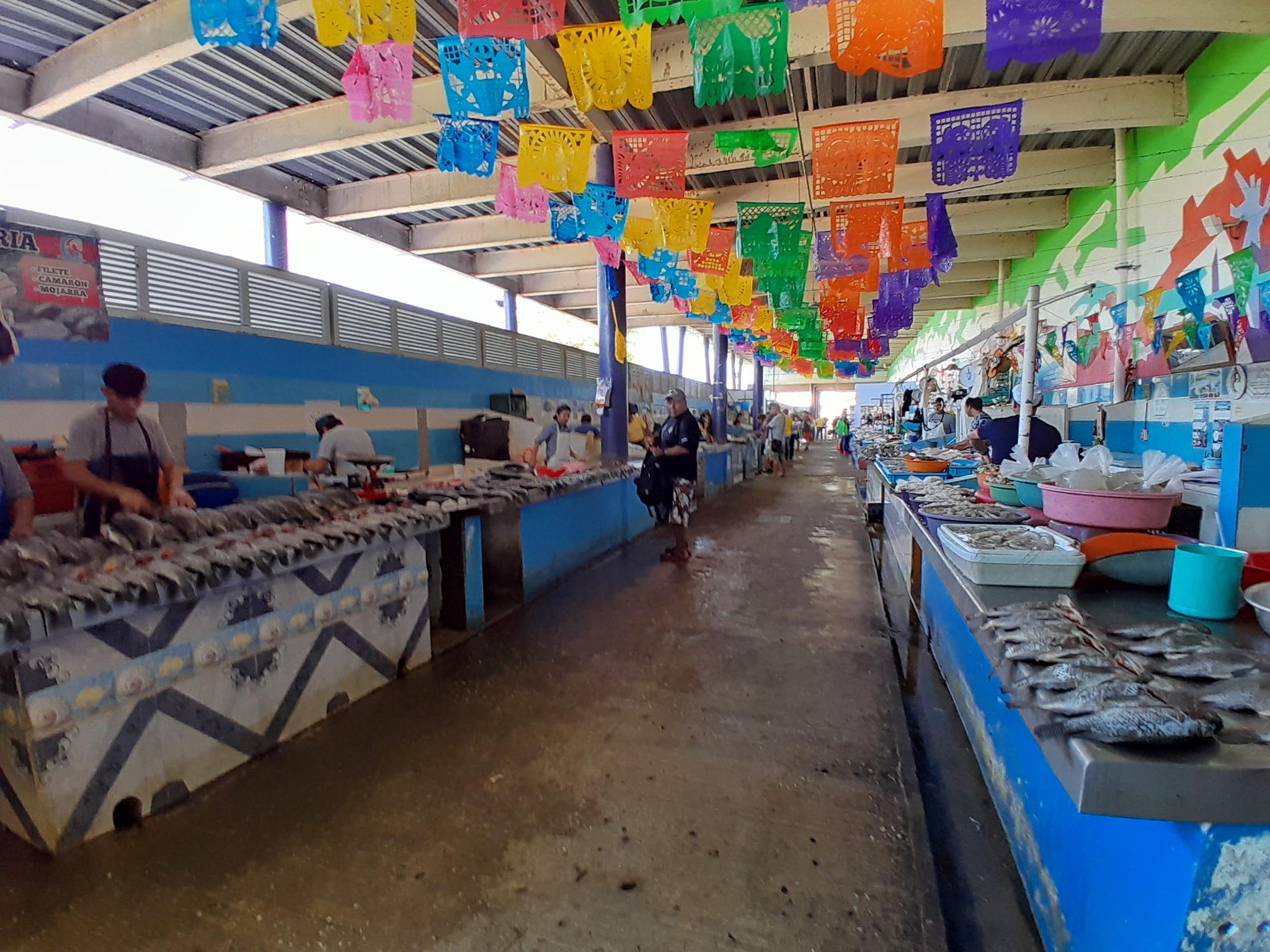 Mercado Alonso Felipe de Andrade extiende su horario de atención