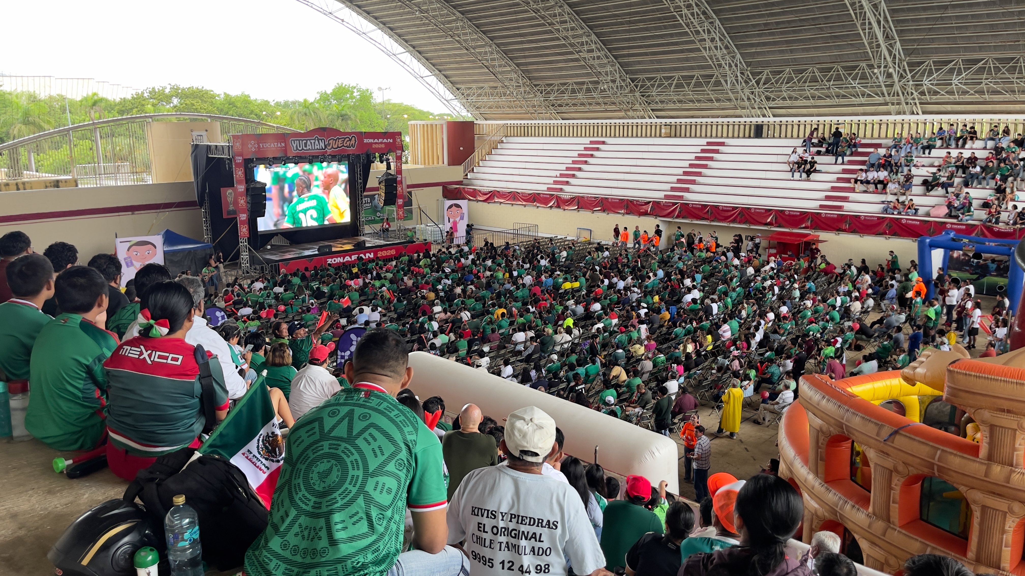 Yucatecos disfrutan del Mundial en todos los espacios posibles 