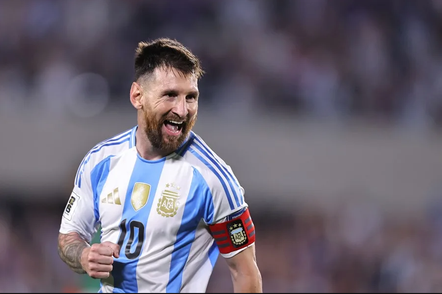 Estrellas en escena: Messi, Mbappé y Haaland inician su camino en el Mundial