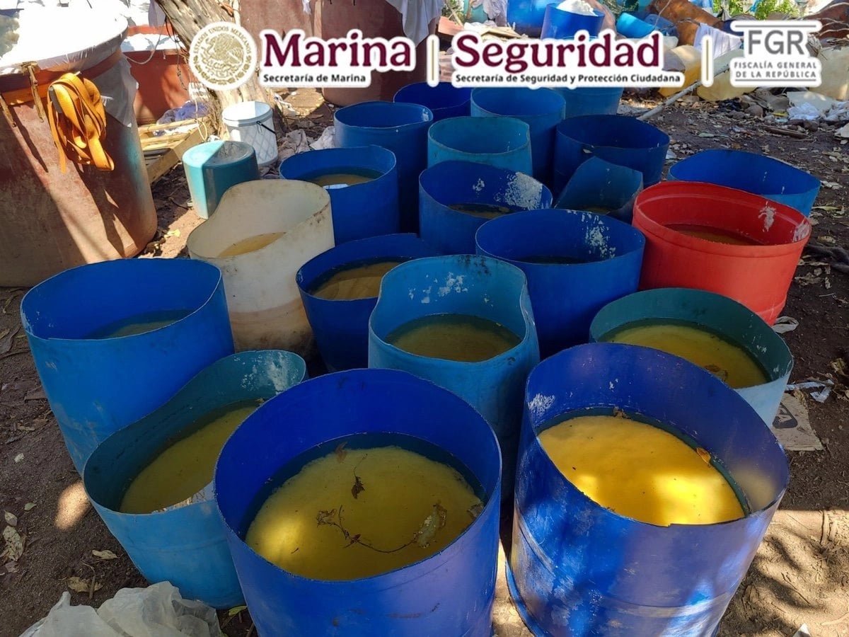 Semar asegura 16 toneladas de metanfetamina en Sinaloa, el segundo decomiso más grande de la administración de Sheinbaum
