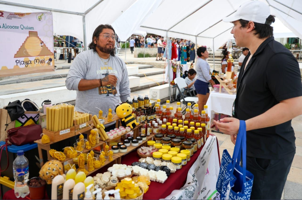 Playa del Carmen fomenta el consumo local con la Feria de la Miel 2026