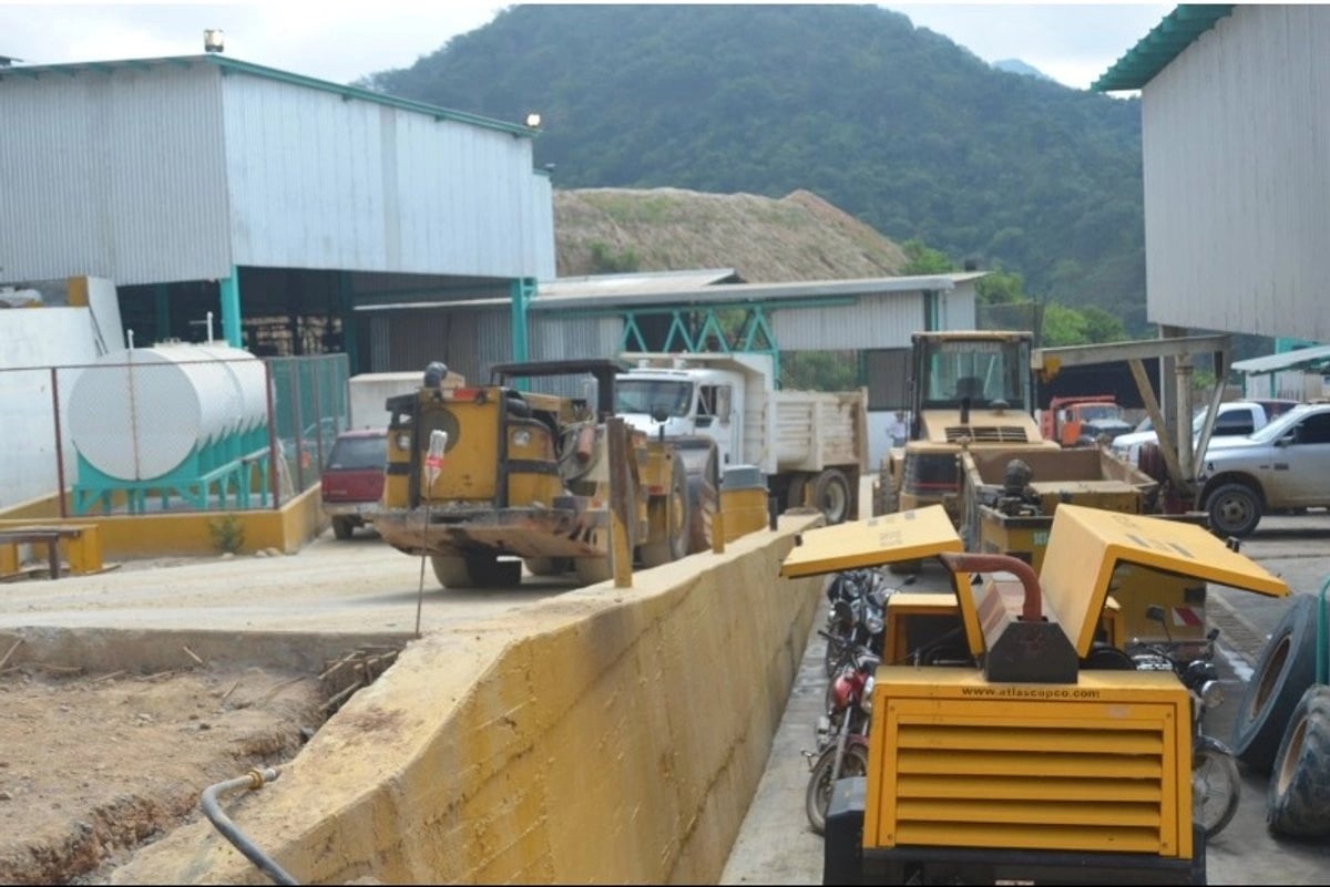 Concordia: tras desaparición de 10 trabajadores, mina Vizsla suspende actividades