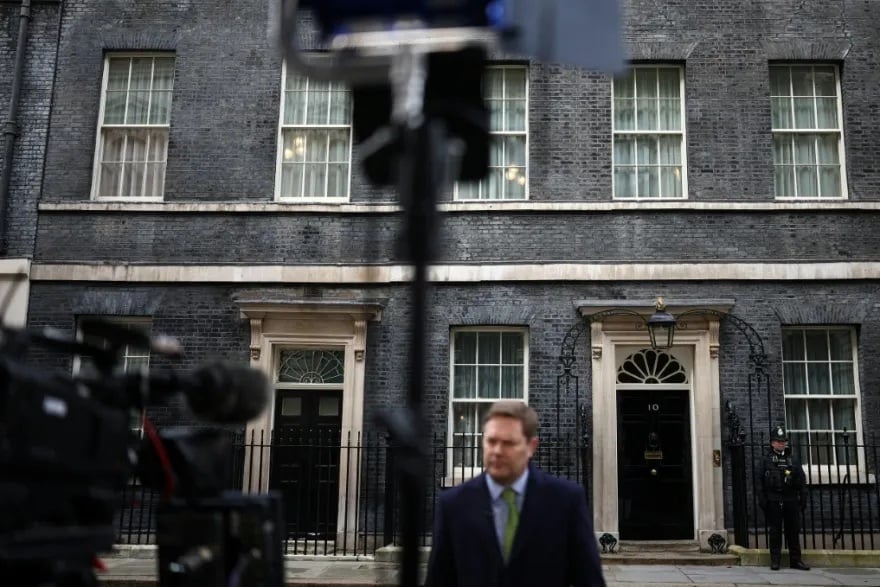 El primer ministro británico descarta dimitir pese al escándalo derivado del caso Epstein