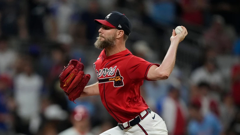 Los Bravos van por la ventaja contra los Dodgers con el zurdo Sale en la loma