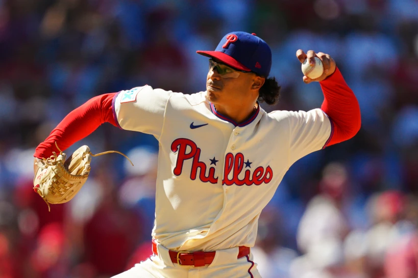 Luzardo logra primera su blanqueada en MLB al vencer los Filis a los Bravos