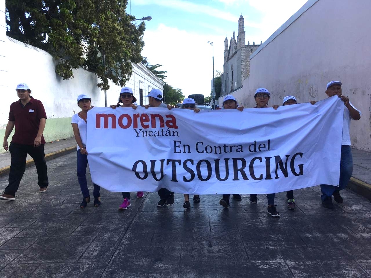 Morenistas en Mérida exigen medidas contra el outsourcing