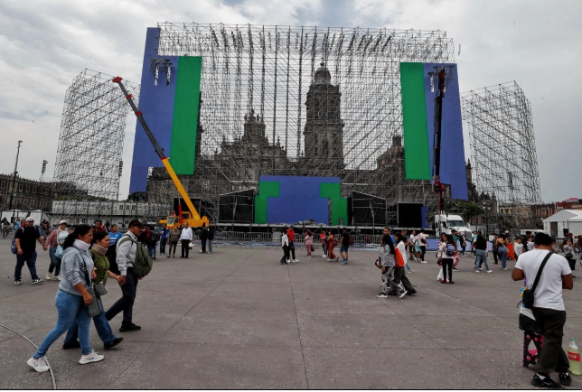 El uso del Zócalo para el Mundial depende de la negociación con la CNTE: Sheinbaum
