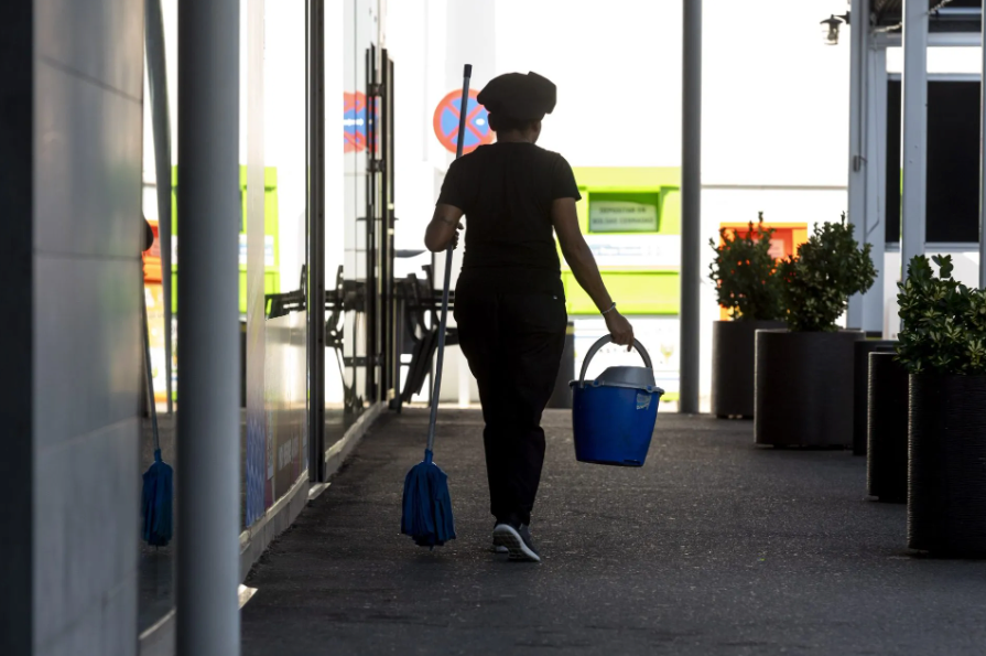 Las mujeres dedican 17.4 horas más a labores no remuneradas que los hombres en México