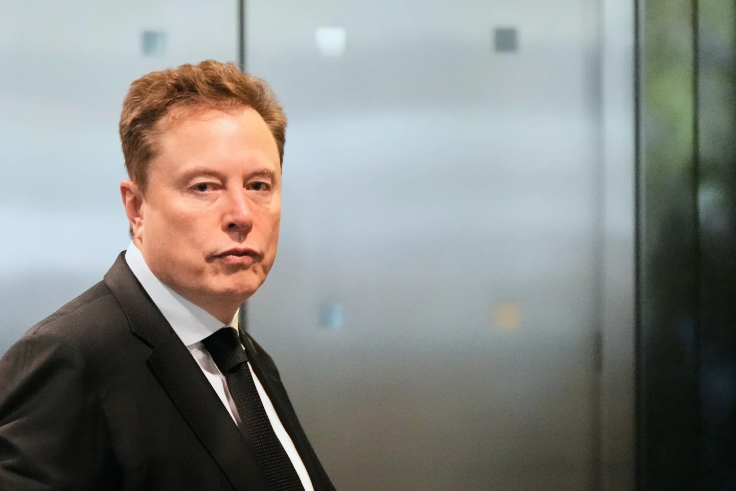 Elon Musk pierde la demanda contra OpenAI, matriz de ChatGPT