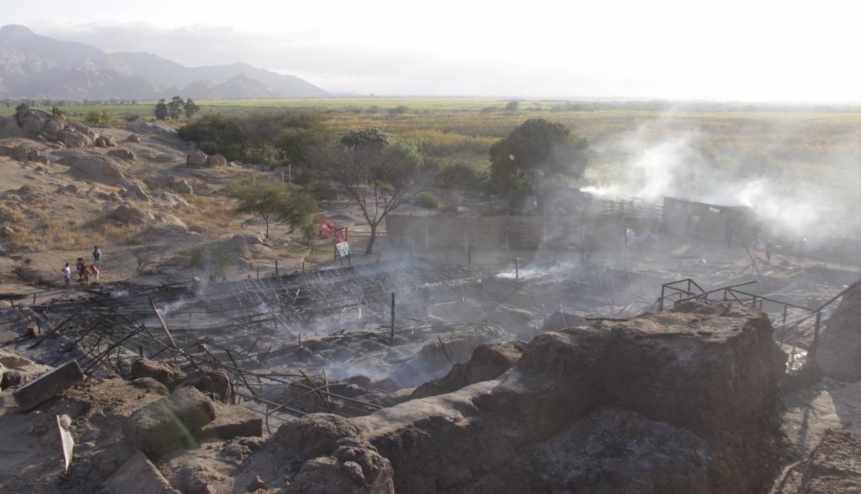 La Jornada Maya | Internacional | La Jornada Maya | Incendio consume ...