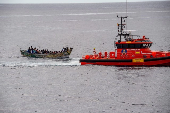 Mueren 12 migrantes indocumentados en naufragio frente a costas de Senegal