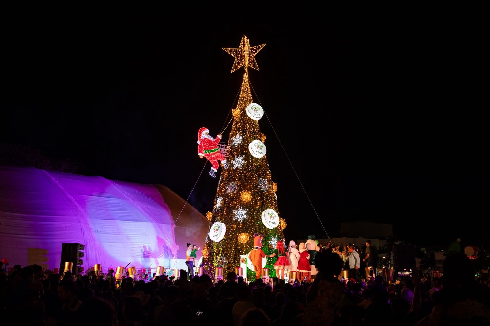 Inicia la Navidad Mágica en Playa del Carmen