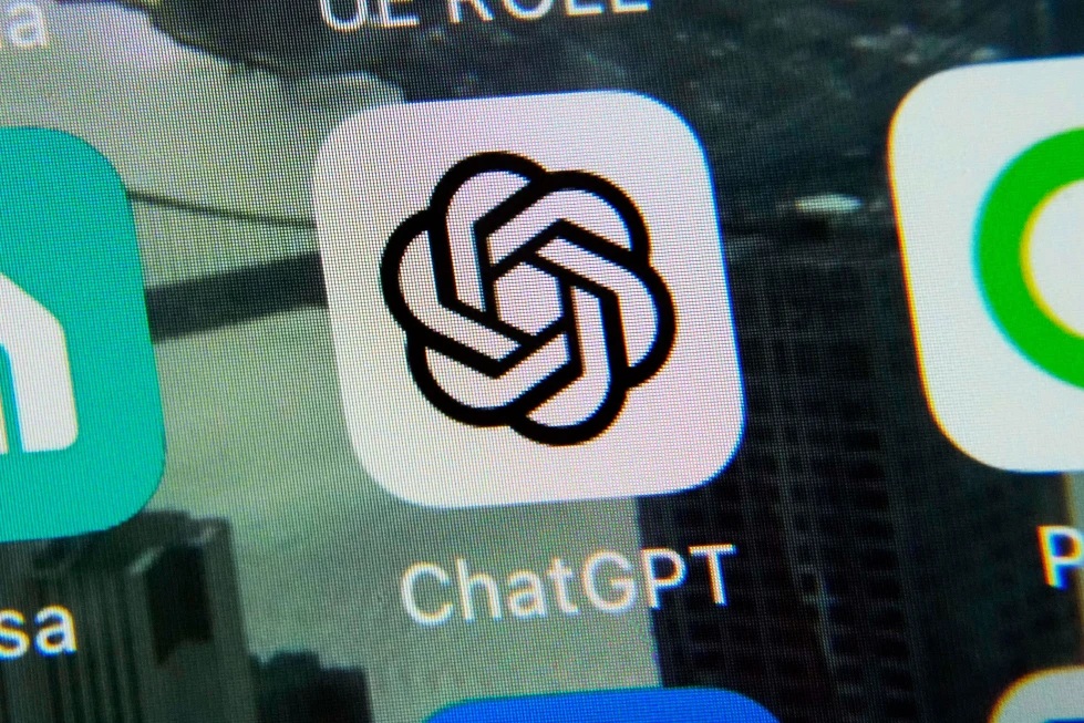 OpenAI lanza ChatGPT para adolescentes y promete un chatbot más apropiado para su edad