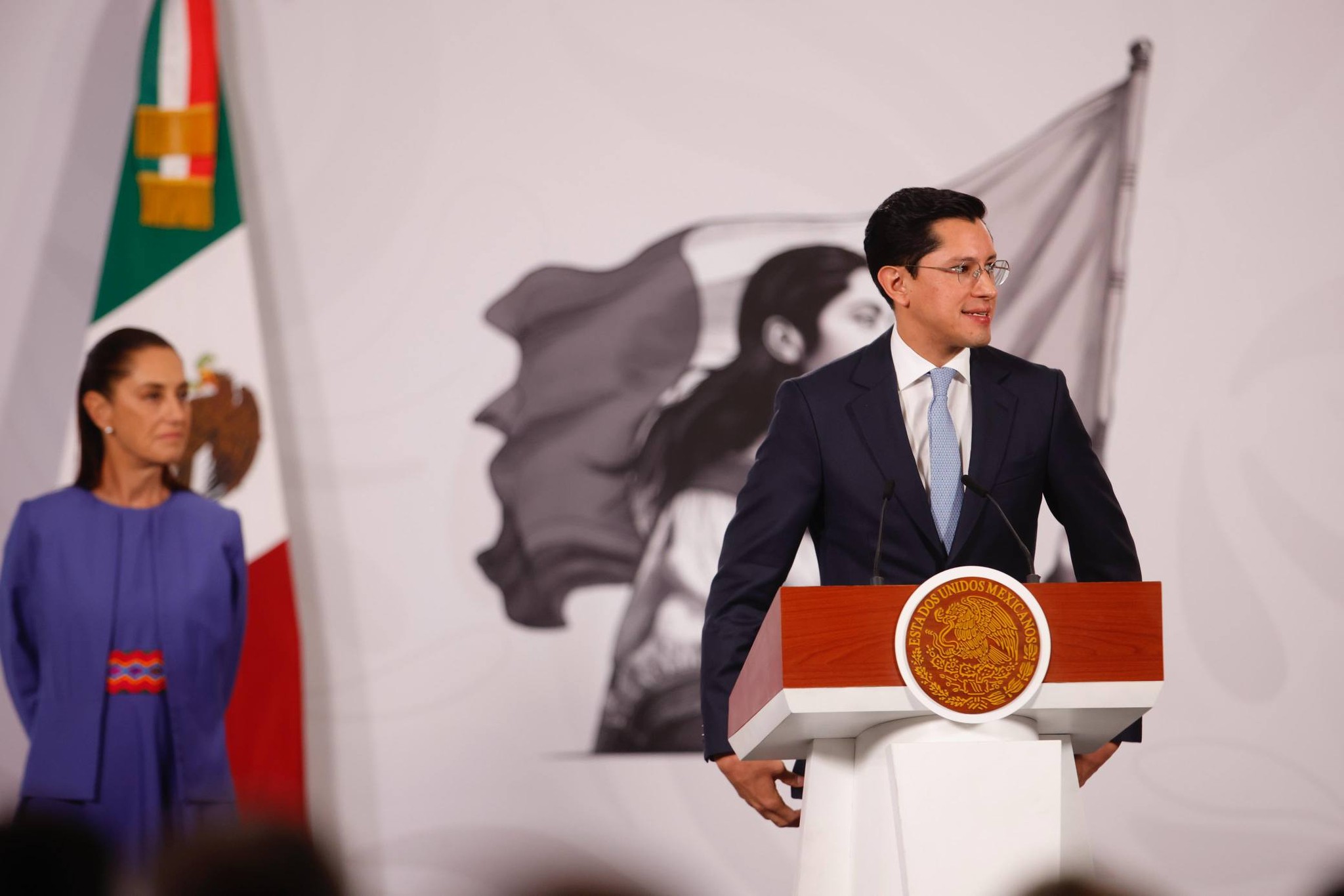 No habrá cambios en la política exterior