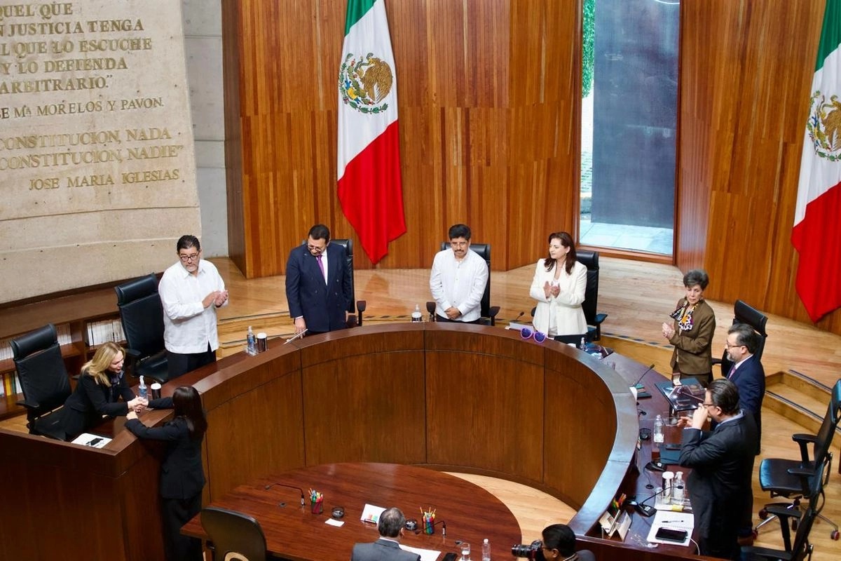 Zangoloteo en el tribunal de las componendas