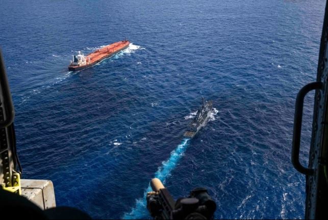 EU intercepta a buque a petrolero que evadió el bloqueo a Venezuela