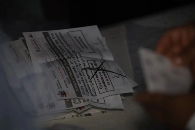 Denuncian ''graves anomalías'' en consulta de revocación de mandato en Oaxaca