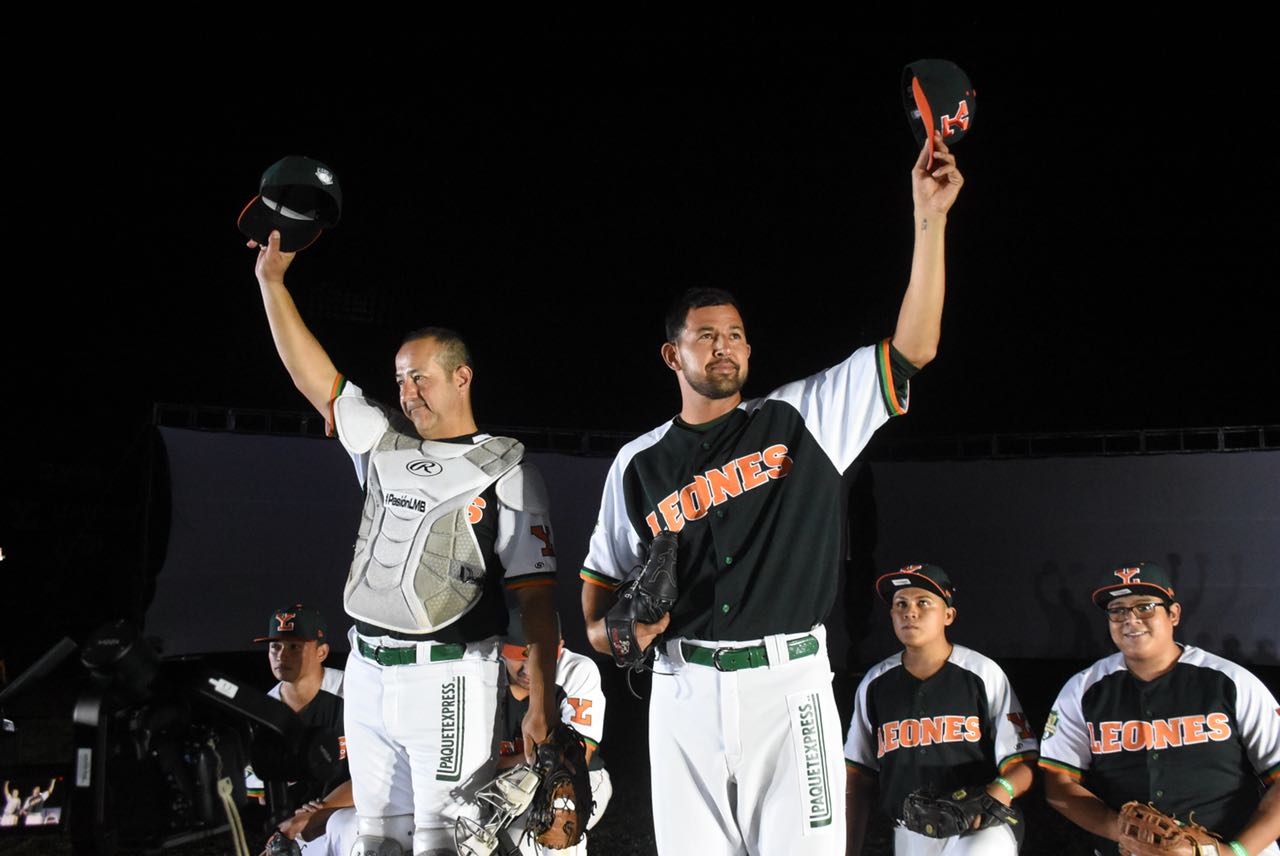 Nada distrajo a Óscar y sus pitcheos estaban bien afilados: Castañeda