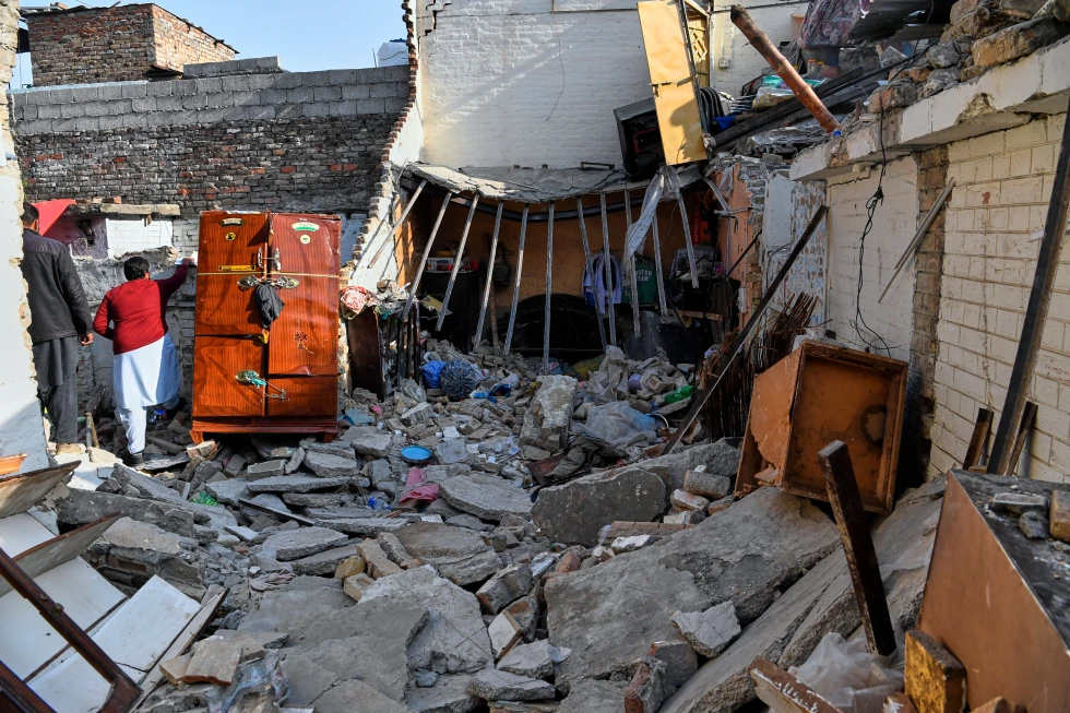 Explosión de una bombona mata a los novios y otras seis personas tras una boda en Pakistán