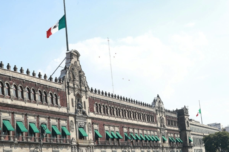 Publican nuevo Código de Ética para funcionarios federales: Habrá reglas más estrictas contra acoso sexual, nepotismo y corrupción