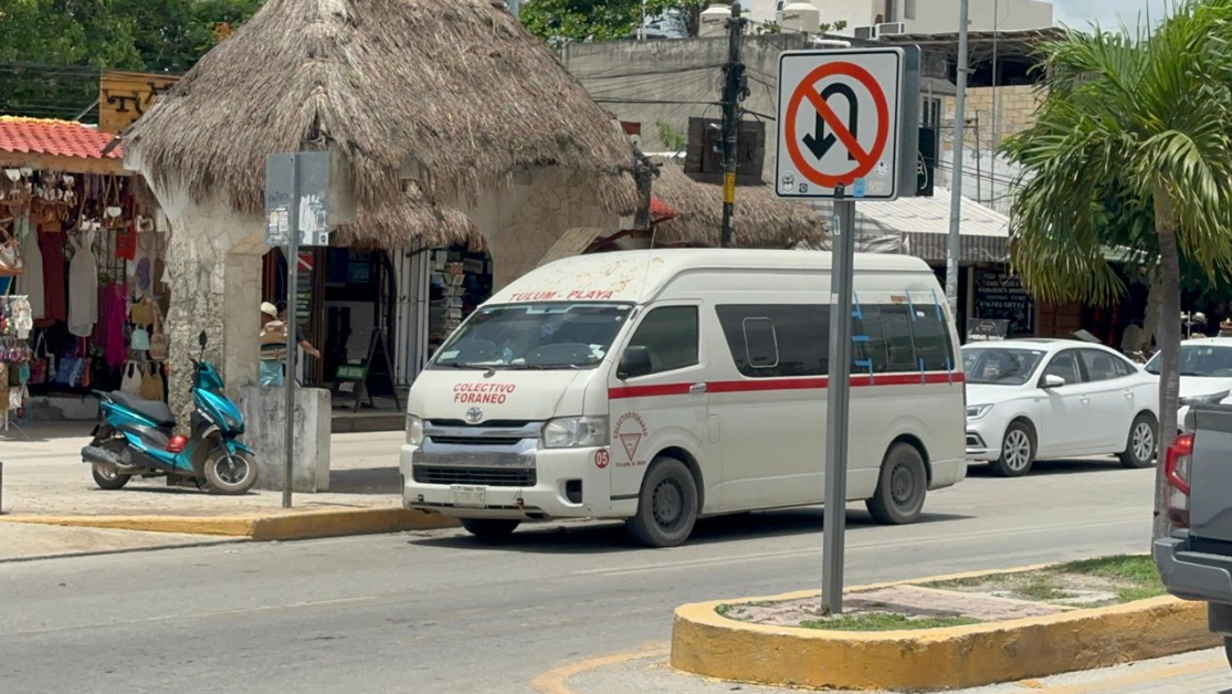 Cambio de paraderos en la ruta Tulum-Playa del Carmen genera molestia entre los usuarios