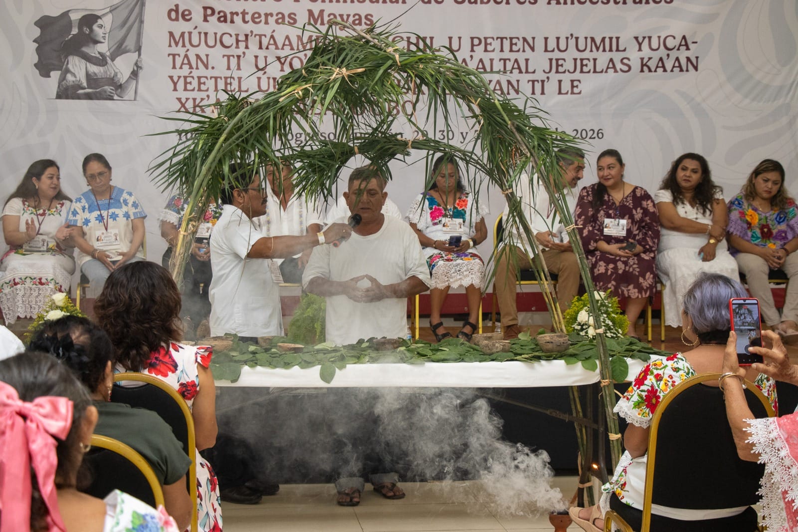 Reconocen en Yucatán la partería tradicional como patrimonio vivo del pueblo maya