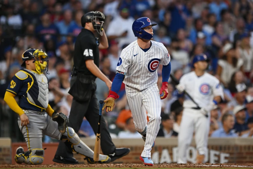 Crow-Armstrong batea su jonrón 39 y los Cachorros vencen a los Cerveceros: 2-1
