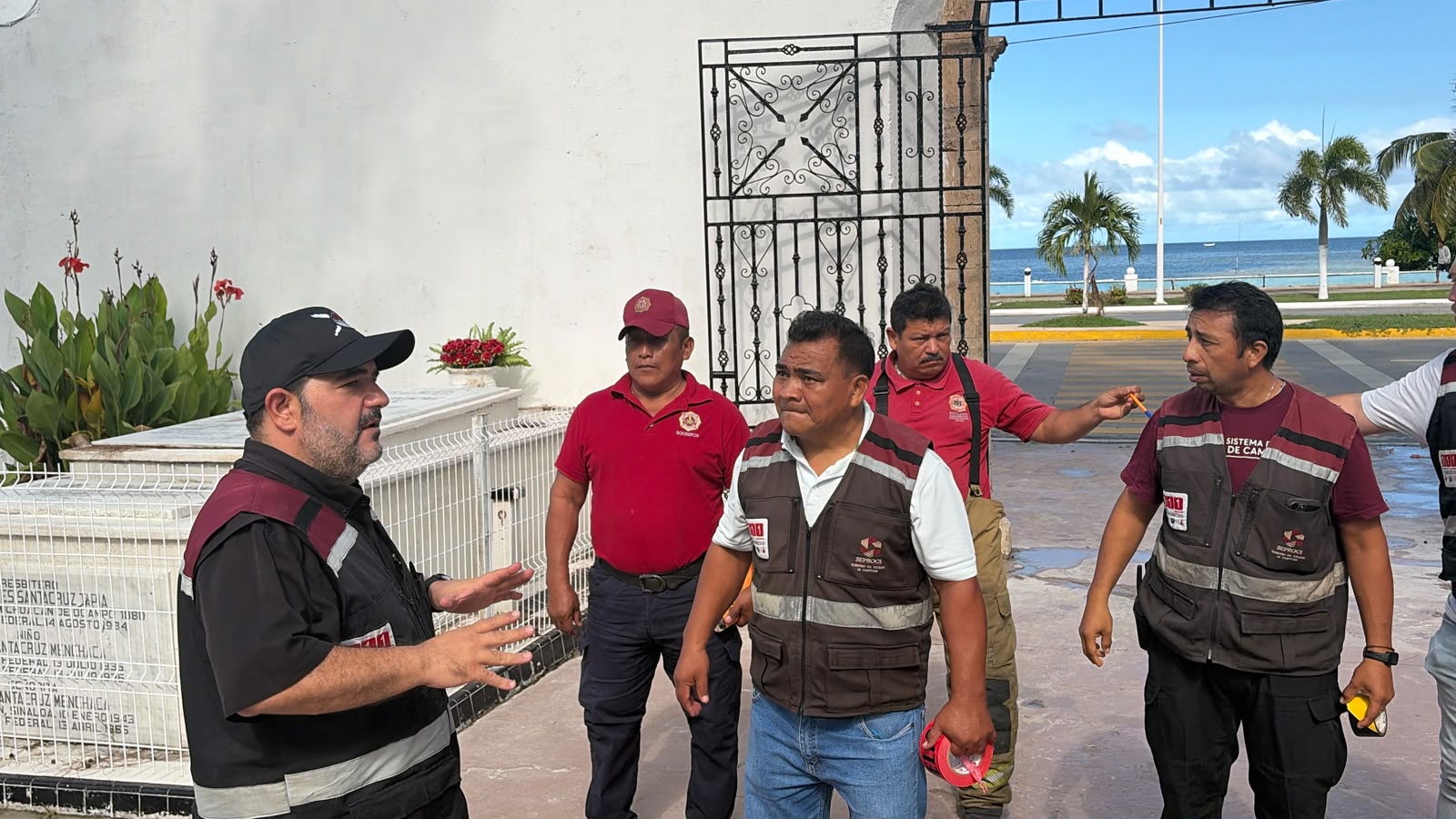 Refuerzan medidas de seguridad en panteones de Campeche por el Día de Muertos