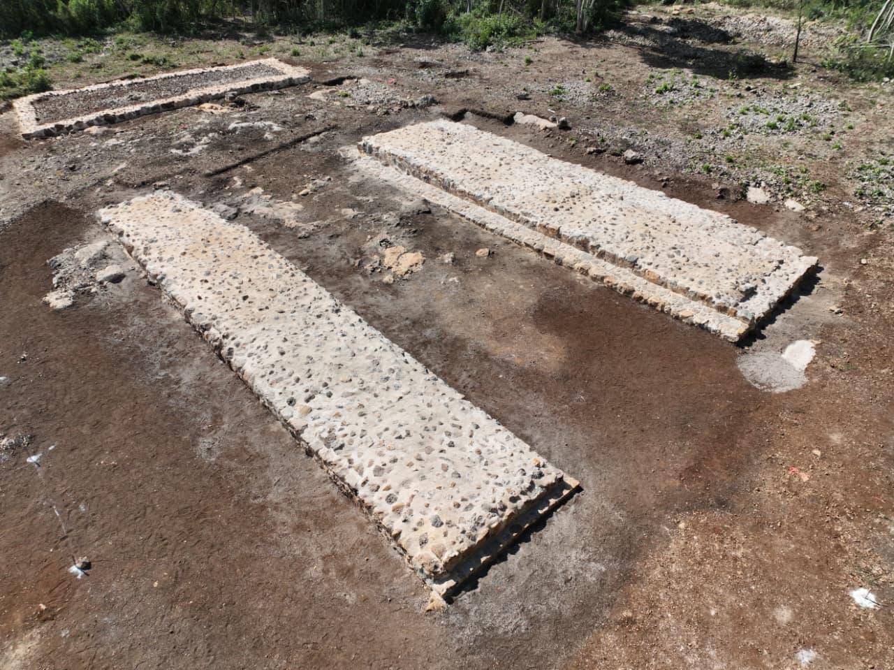 Protegen juego de pelota hallado en obras del servicio de carga del Tren Maya en Yucatán