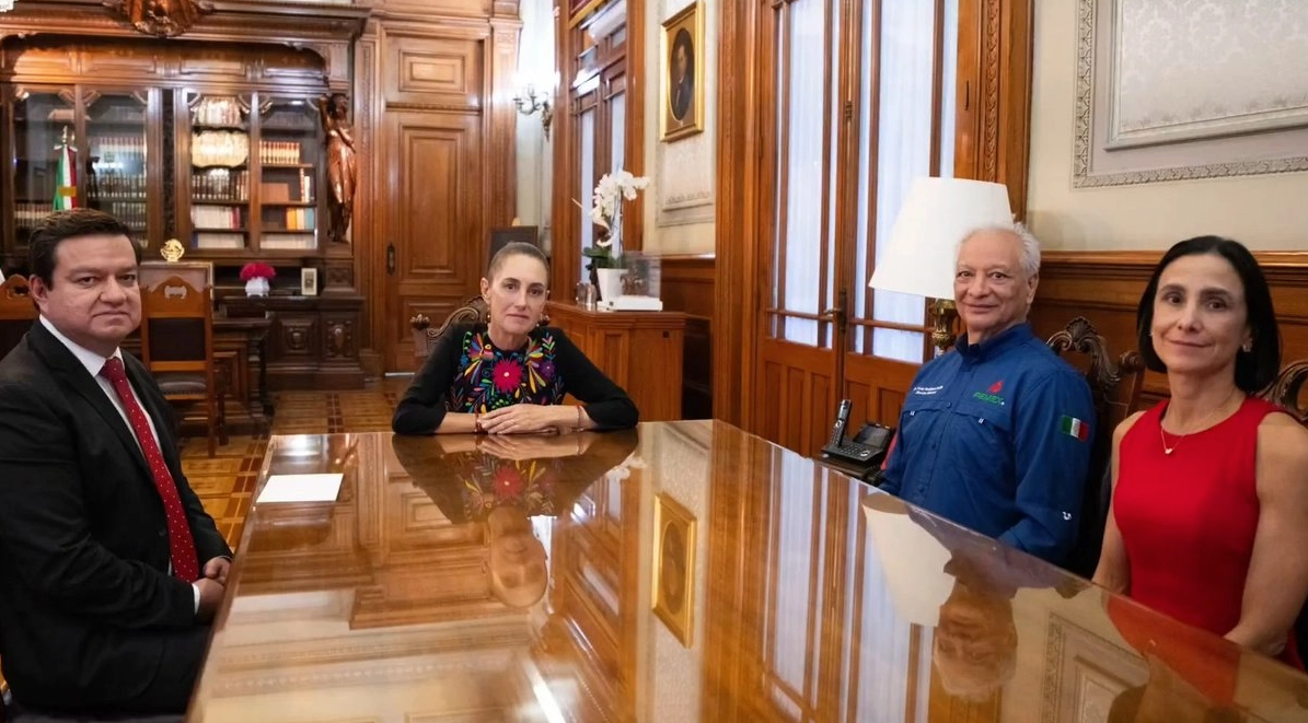 Sheinbaum anuncia la salida de Víctor Rodríguez de la dirección de Pemex; queda al frente Juan Carlos Carpio