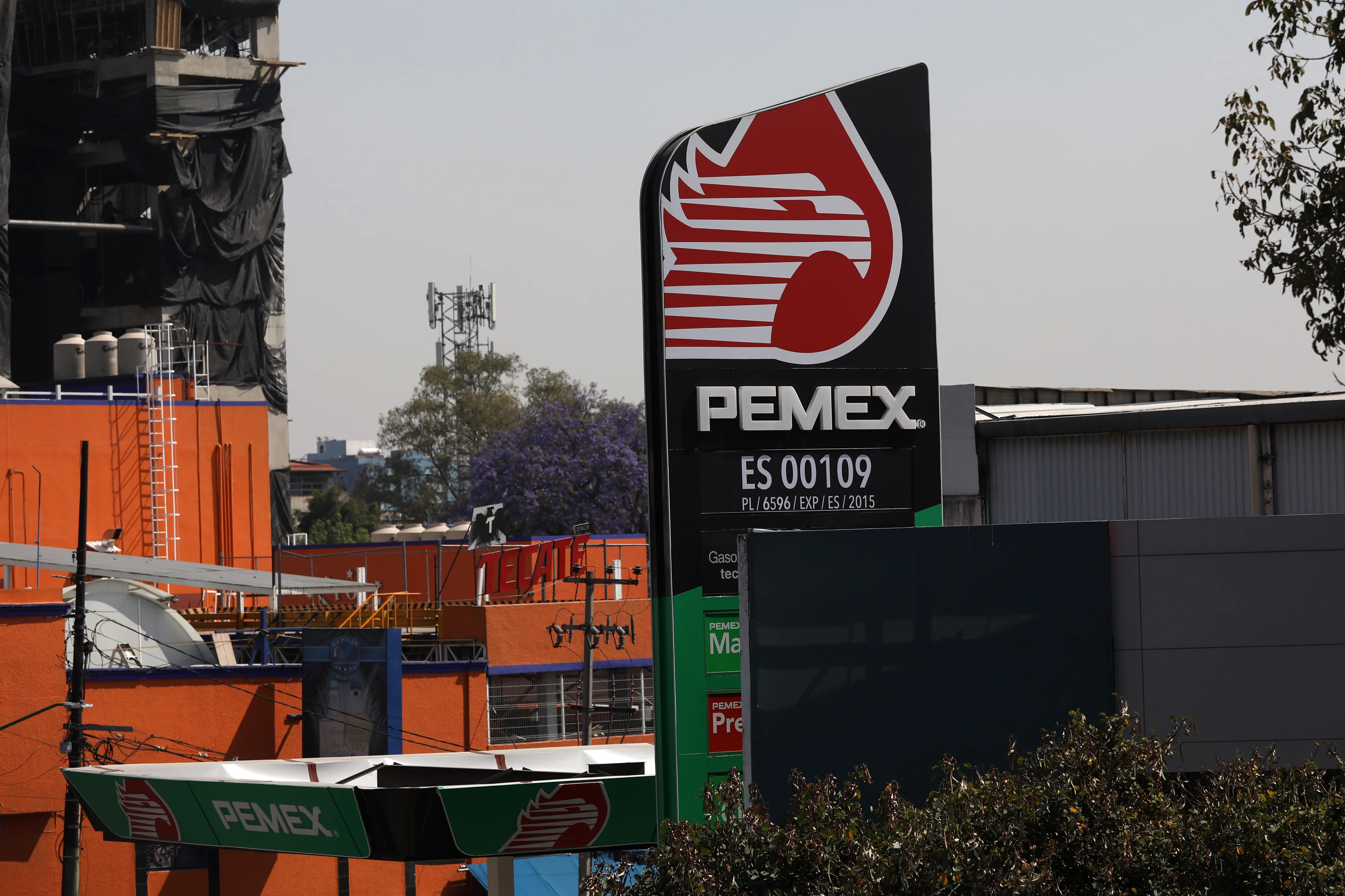 Pemex cubrirá adeudos parcialmente; empresas proveedoras, preocupadas por requisitos de la petrolera