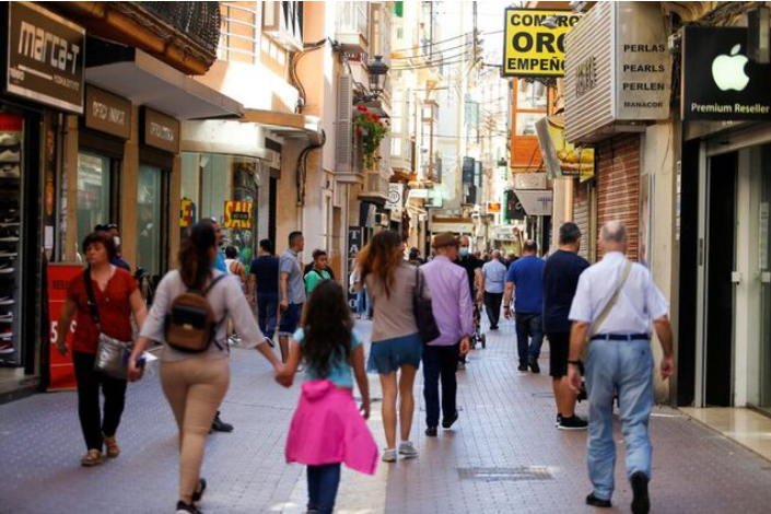 La ley y la crítica