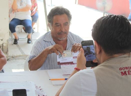 Becas y pensiones Bienestar han beneficiado a casi 19 millones de personas, informa gobierno federal