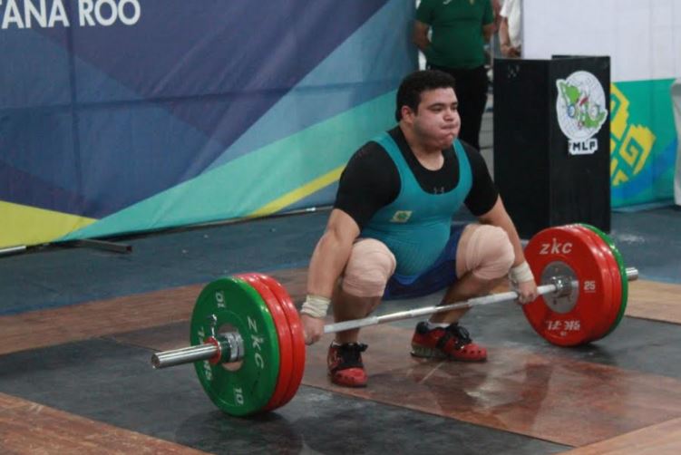 Pesista progreseño busca representar a México en los Juegos Olímpicos