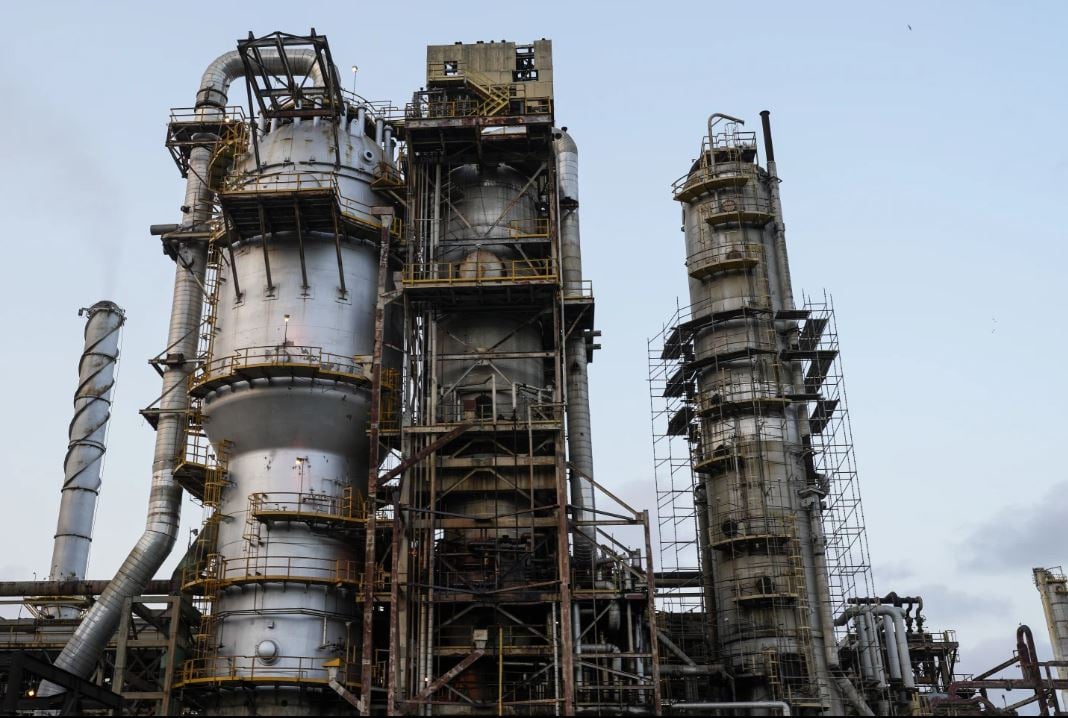 Exportaciones petroleras de Venezuela cayeron por incautación estadunidense de buque