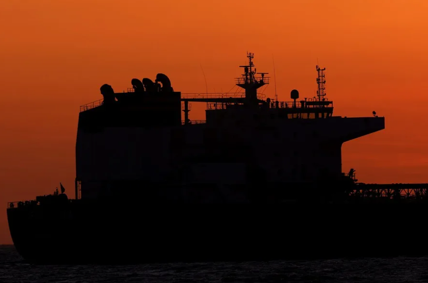 EU intercepta otro petrolero iraní en medio de bloqueo marítimo contra el país