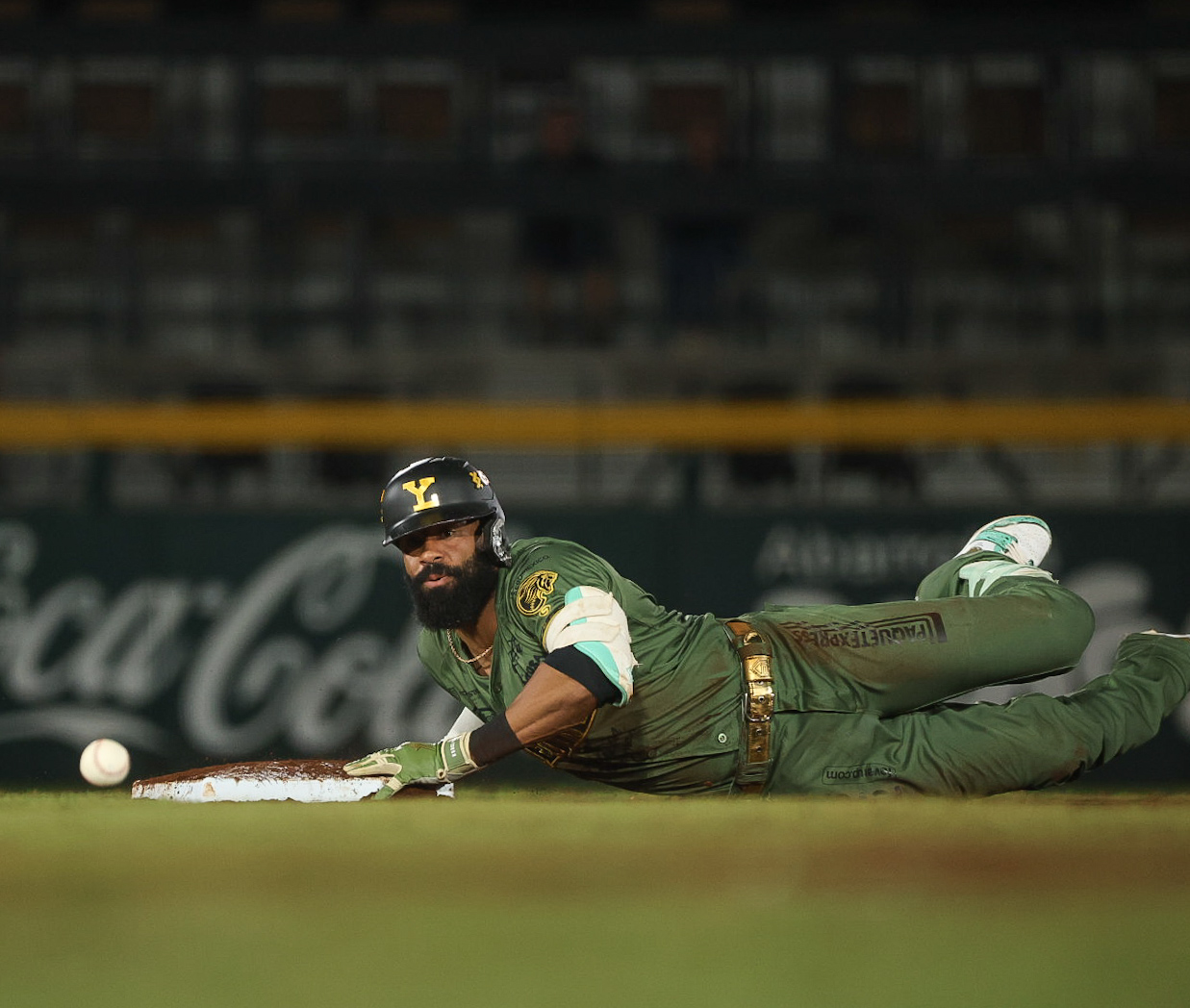 Los Piratas superan a los Leones en 11 entradas y empatan la serie