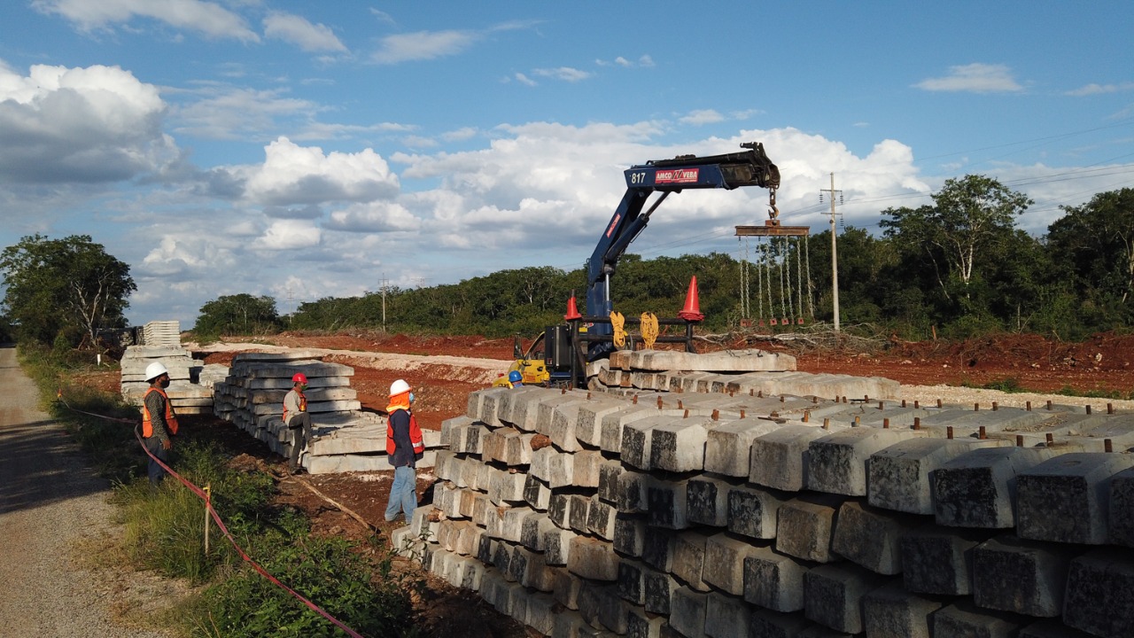 Yucatán tendrá planta de construcción de durmientes para el Tren Maya