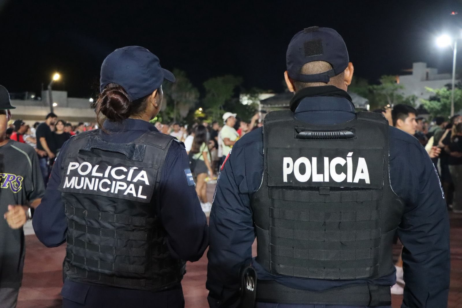 Suspenden a cinco policías de Playa del Carmen por muerte de un detenido