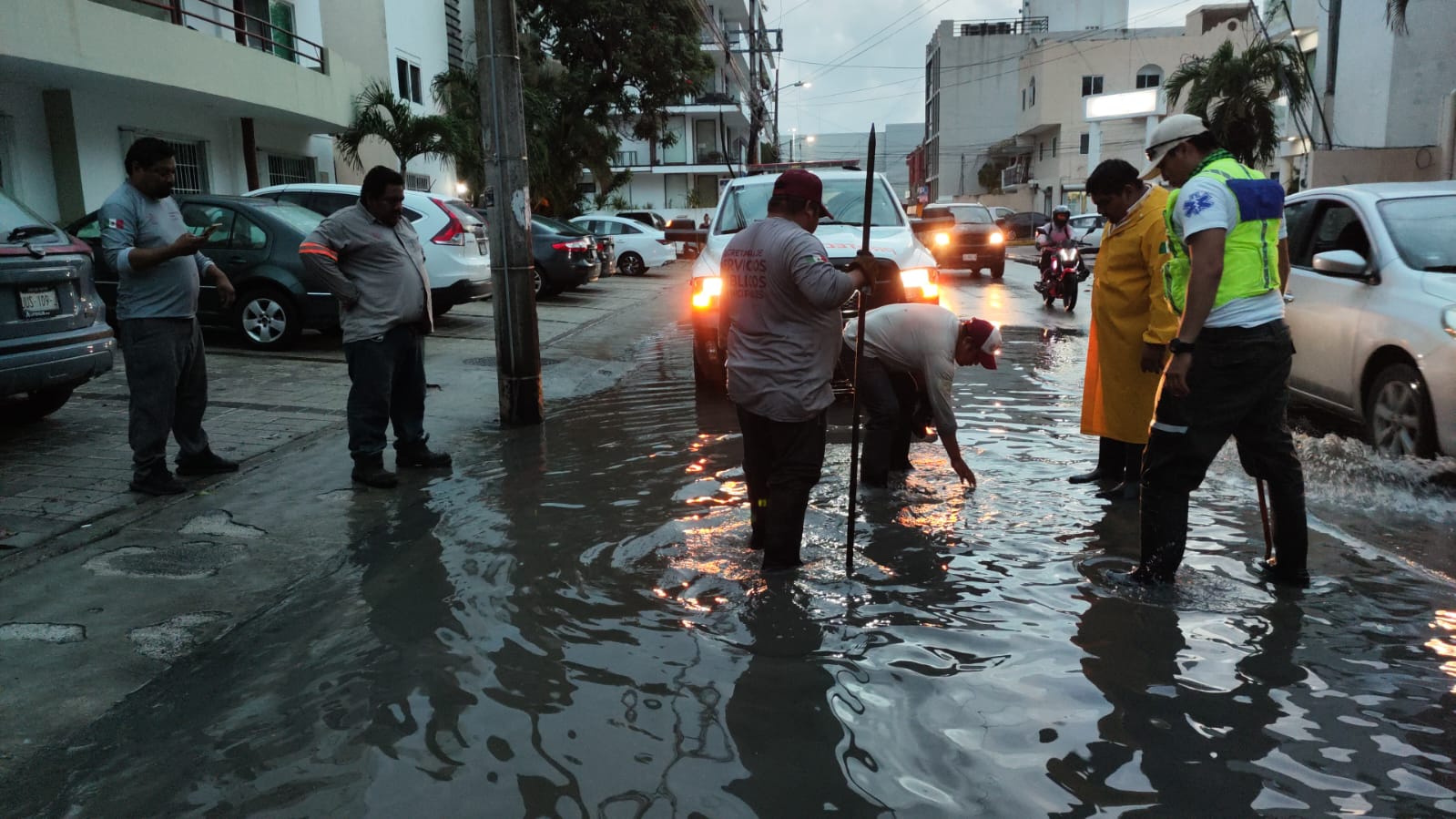 Protección Civil y Servicios Públicos de Playa del Carmen activan el Operativo Tormenta ante lluvias