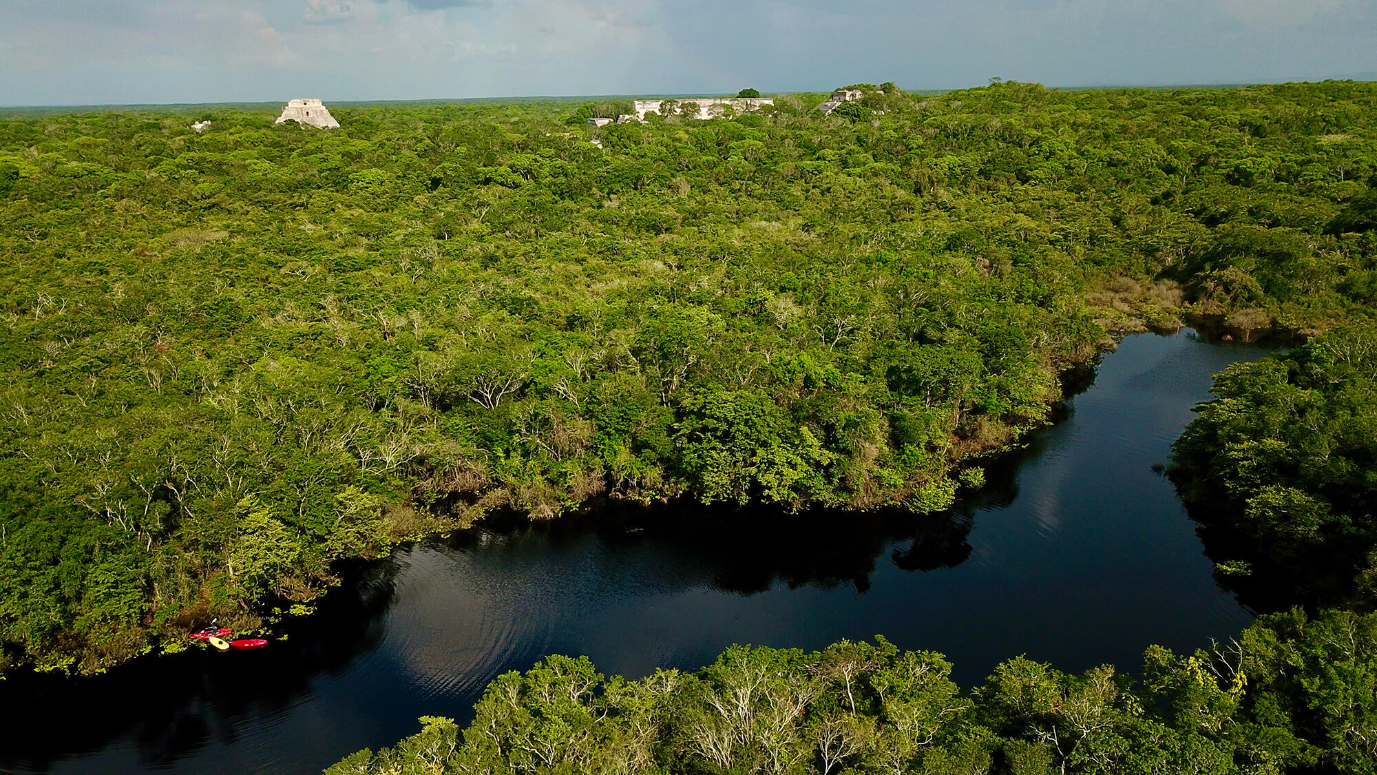 Uxmal y su mar secreto