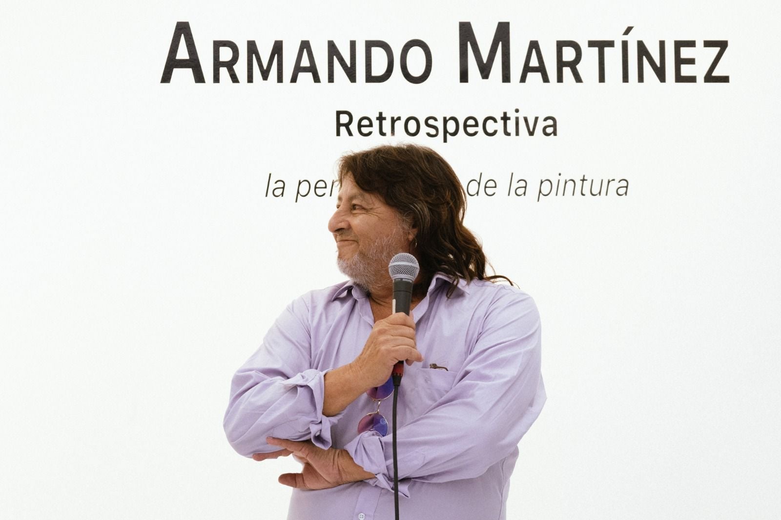 Armando Martínez, artista playense, expone en la galería de arte local