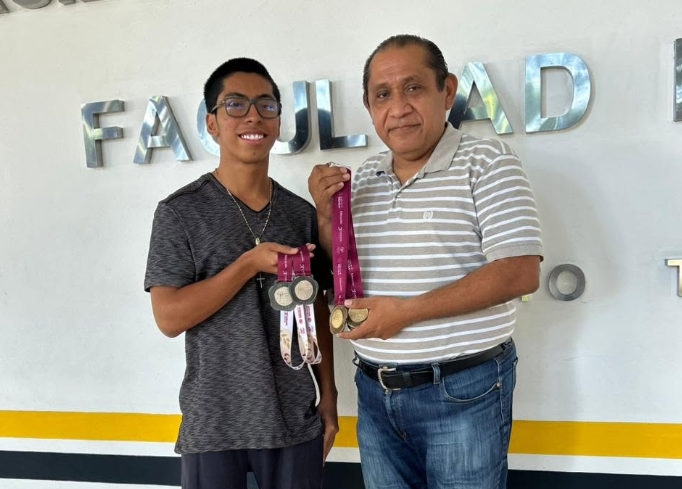 Alcaldía de Campeche otorga Reconocimiento Municipal de la Juventud 2026 a Marco Antonio Novelo García