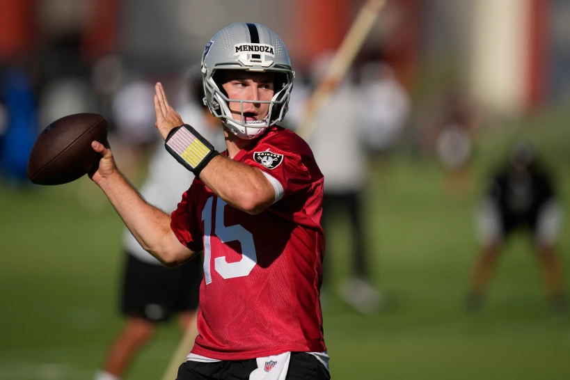 Kirk Cousins y Fernando Mendoza jugarán con los Raiders en el debut de pretemporada